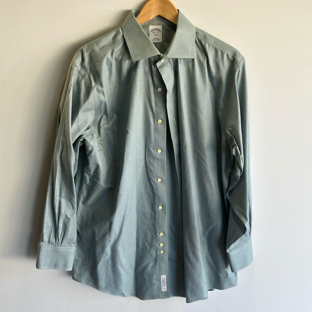 Brooks Brothers Green Dress Shirt Crisp Cotton Classic